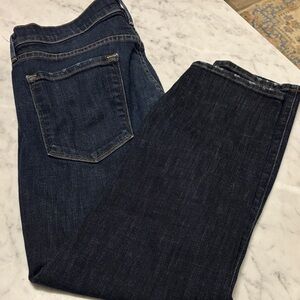 Frame le garçon crop